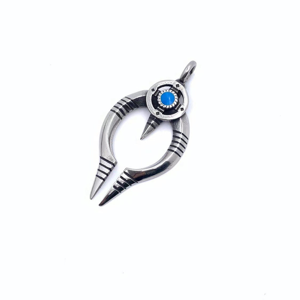 Charming Pendant for Any Occasion