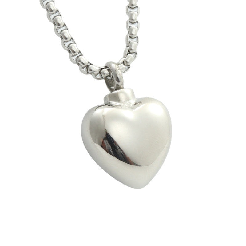 Charming Pendant for Any Occasion