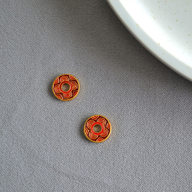 Beautiful Gold Earring with Unique Style