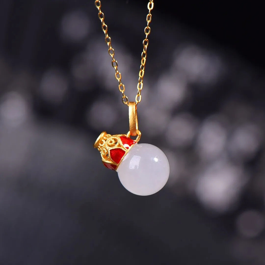Stunning Silver Necklace for Daily Wear