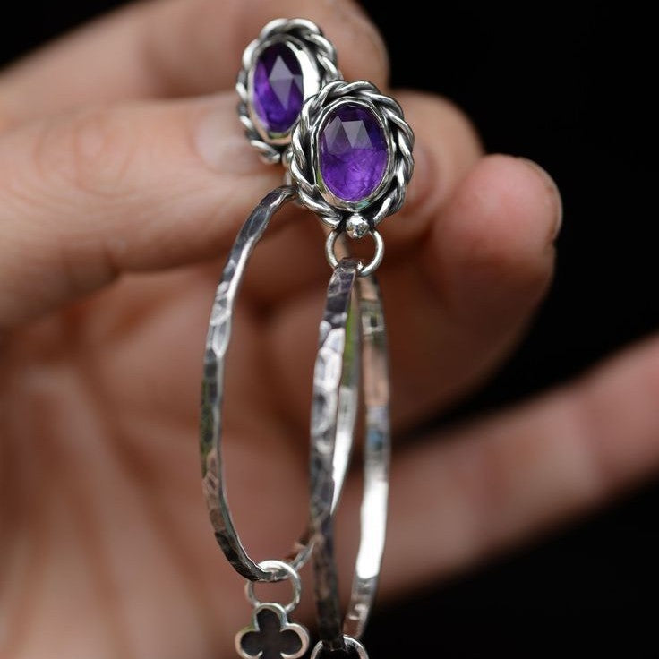 Charming Earring for Any Occasion