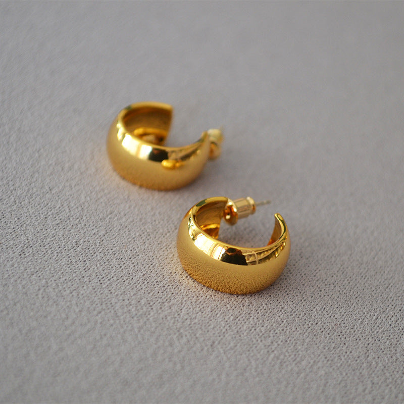 Delicate Artisan Silver Earring