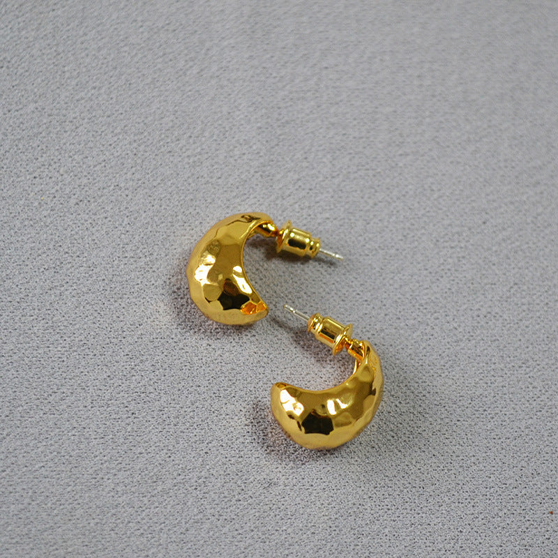 Classic Silver Earring with Timeless Appeal