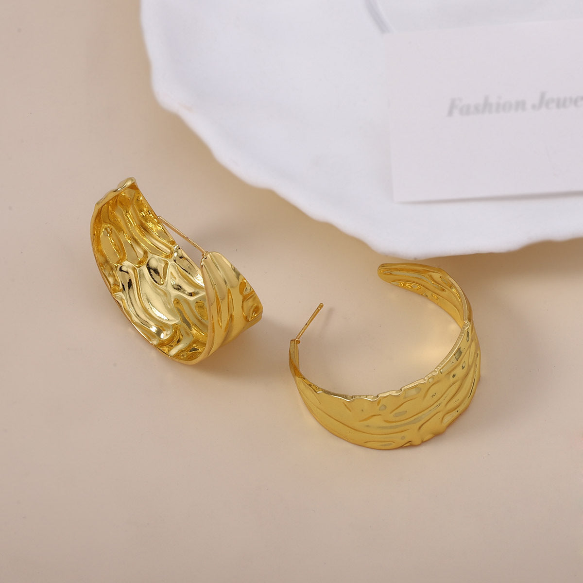 Elegant Earring for Every Occasion