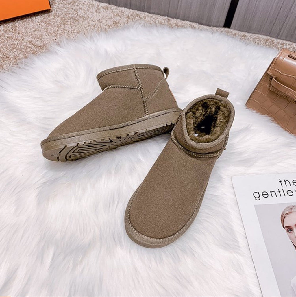 Classic Orthopedic Boots with Timeless Style