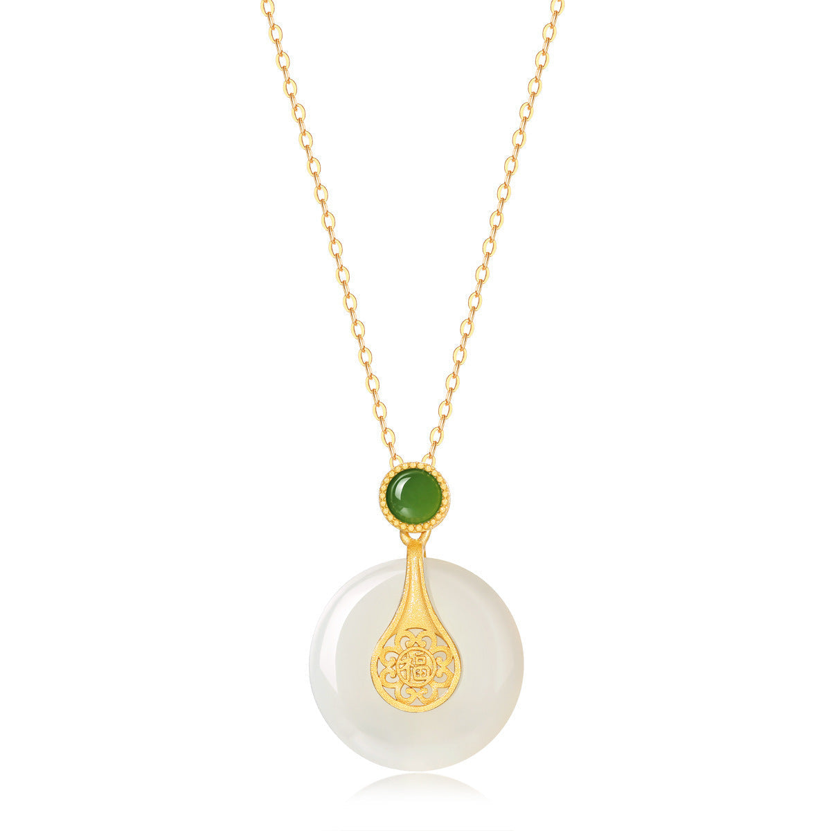 Classic Silver Necklace with Timeless Appeal