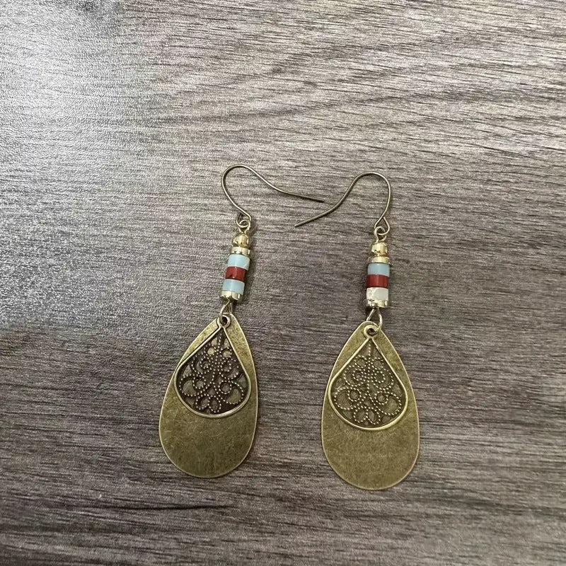 Vintage Handmade Earring