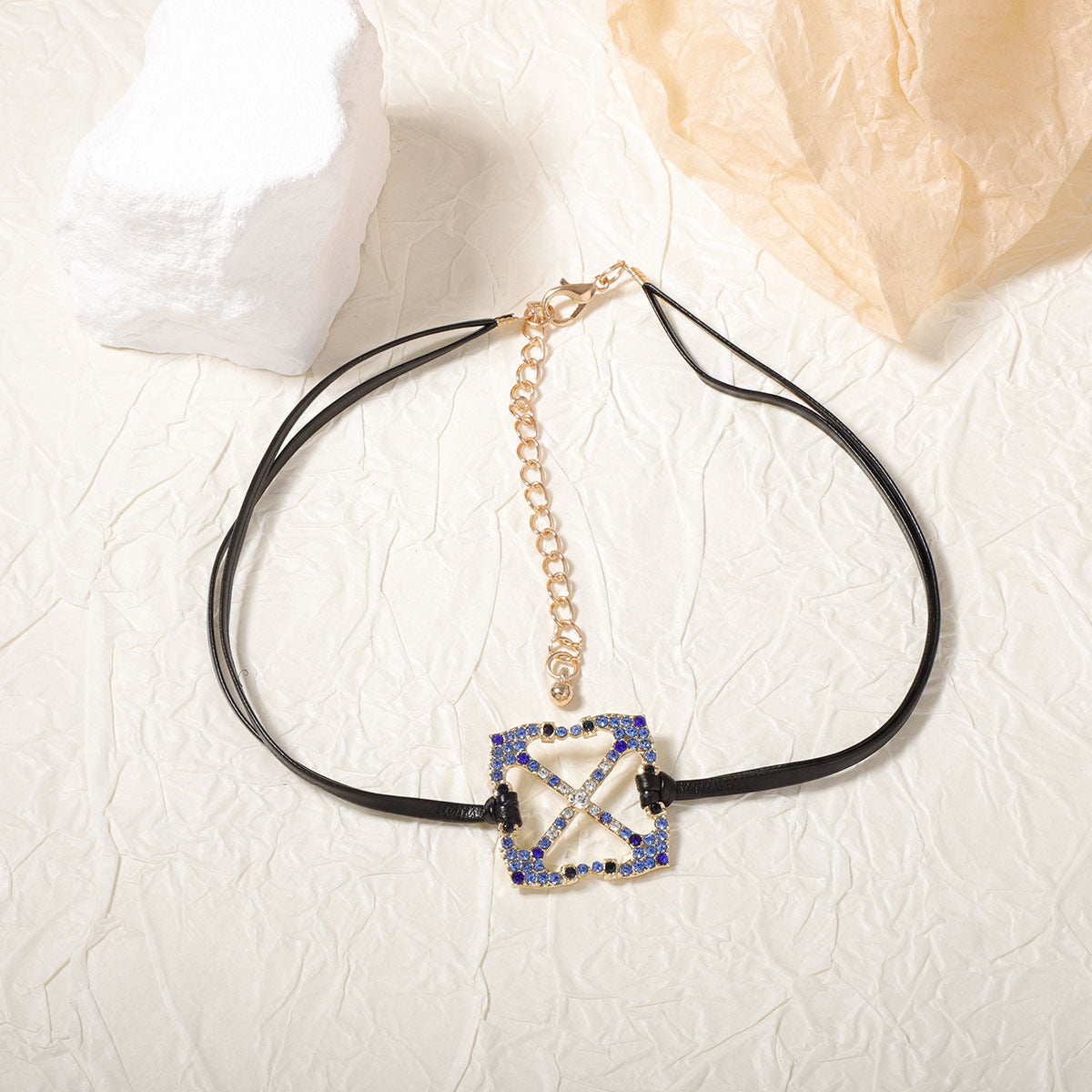 Charming Chain for Any Occasion