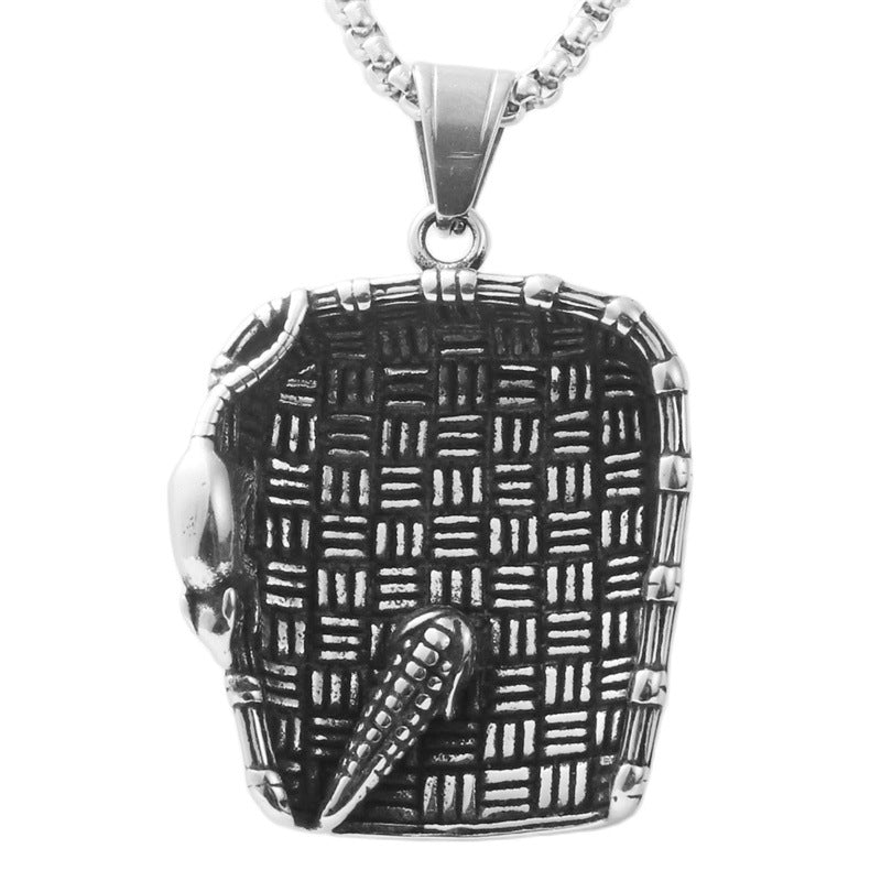 Charming Pendant for Any Occasion