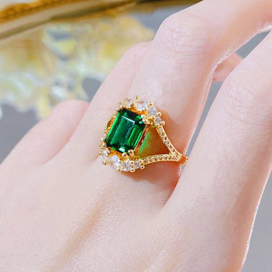 Stunning Ring for Daily Wear
