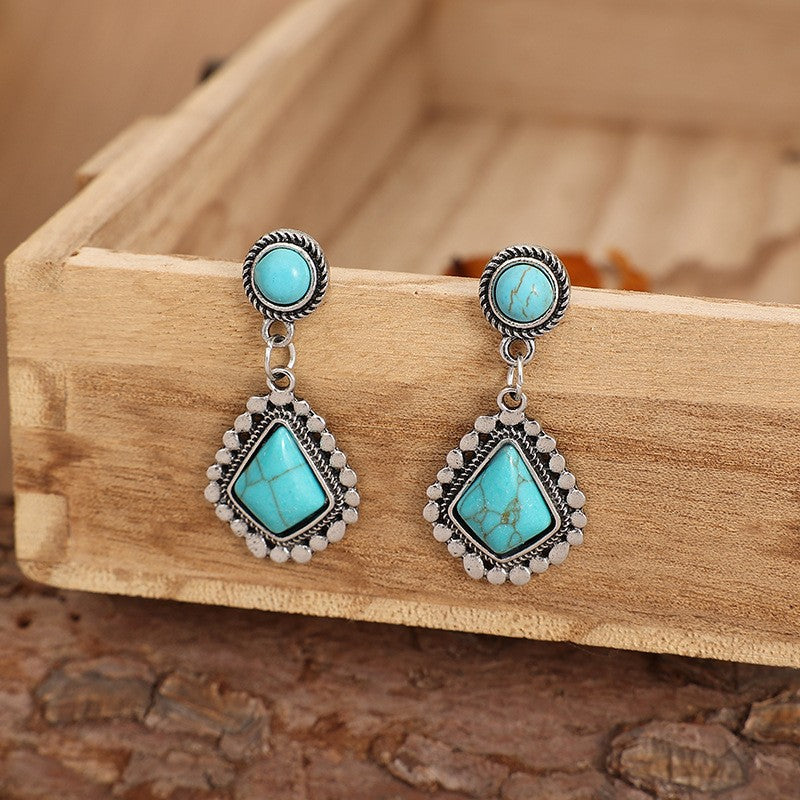 Beautiful Earring with Unique Style