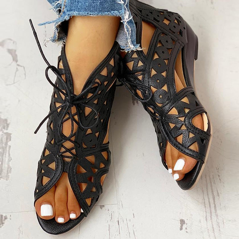 Chic Orthopedic Sandals with Unique Design