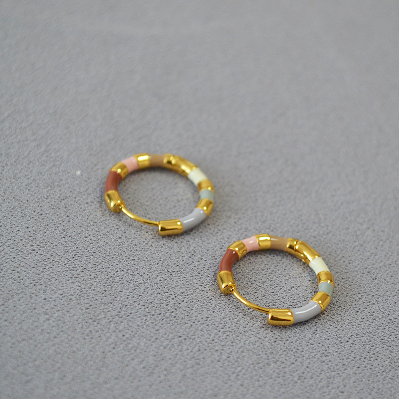 Romantic Gold Earring for Special Moments