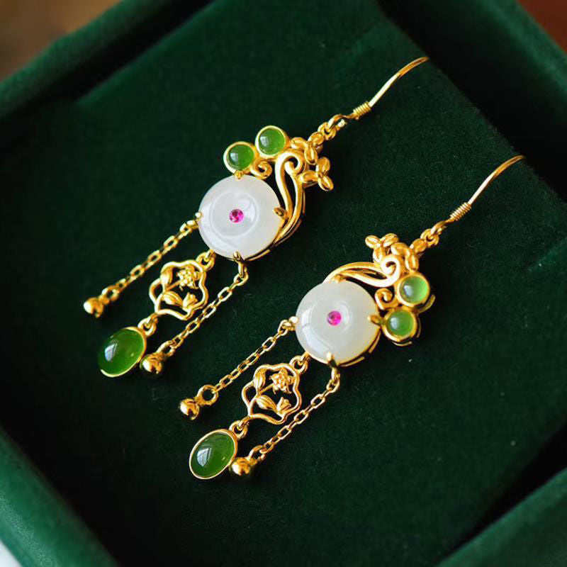 Stunning Silver Earring for Daily Wear