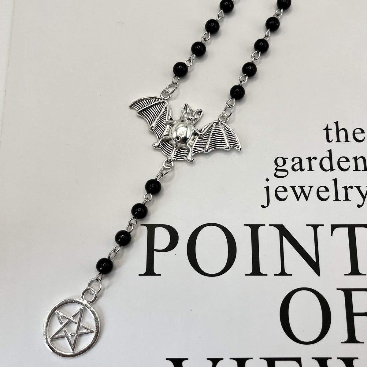 Stunning Silver Necklace for Daily Wear
