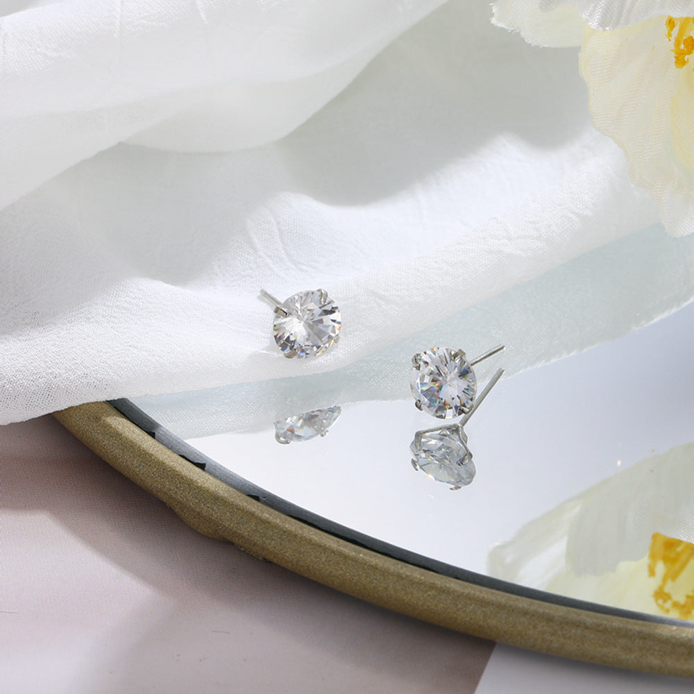 Charming Earring for Any Occasion