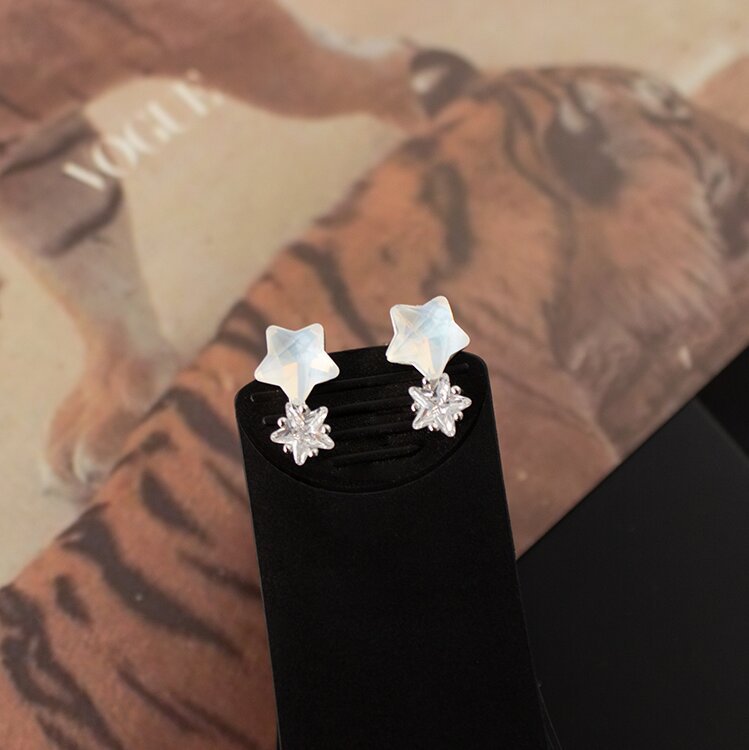 Vintage Handmade Earring