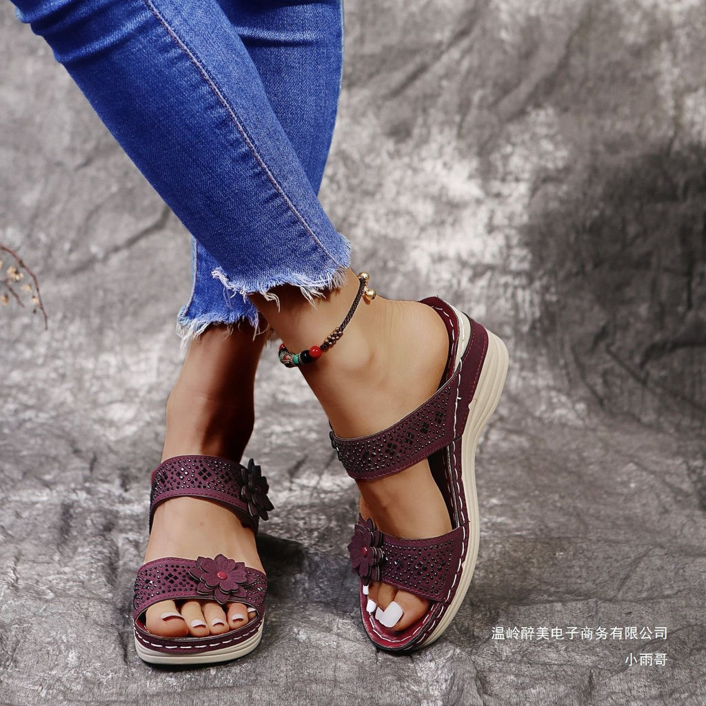 Classic Orthopedic Sandals with Timeless Style