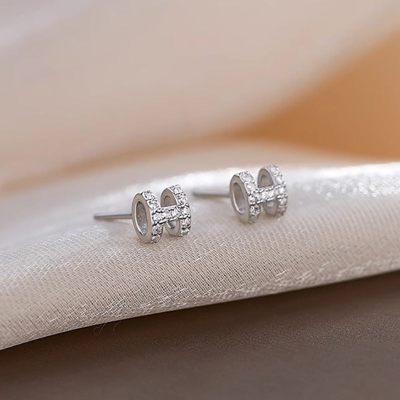 Romantic Earring for Special Moments