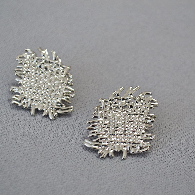 Vintage Handmade Gold Earring