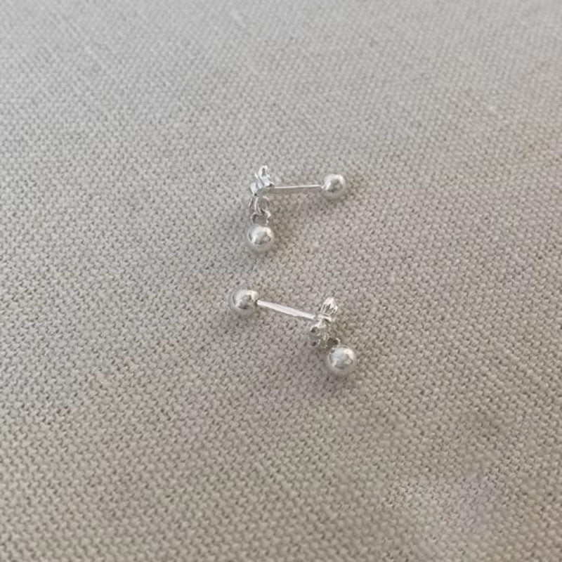 Charming Piece for Any Occasion