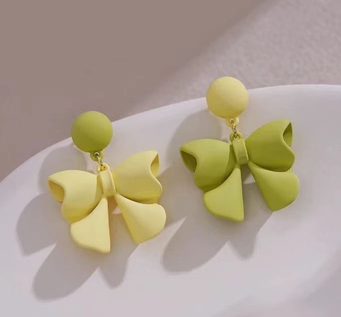 Vintage Handmade Earring