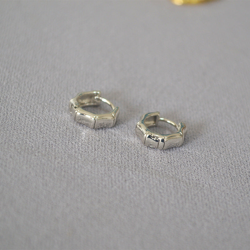Elegant Gold Earring for Every Occasion