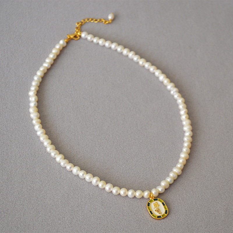 Vintage Handmade Pearl Necklace