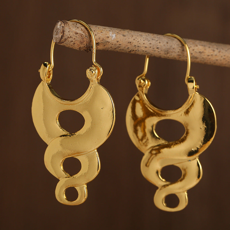 Elegant Earring for Every Occasion