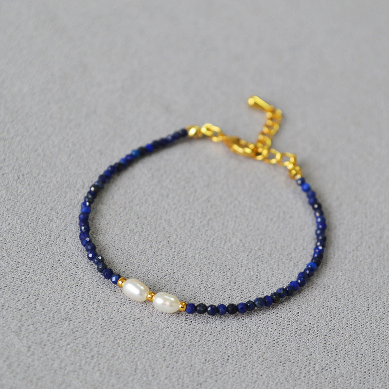 Romantic Pearl Bracelet for Special Moments