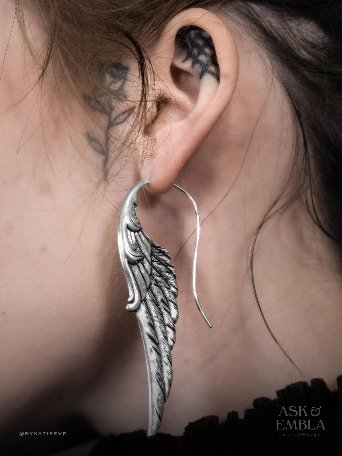 Stunning Earring for Daily Wear