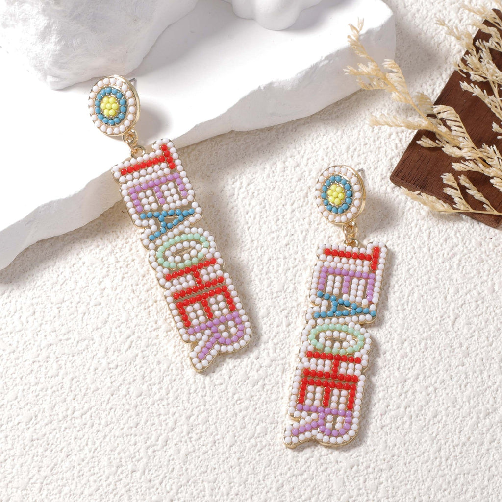 Charming Earring for Any Occasion