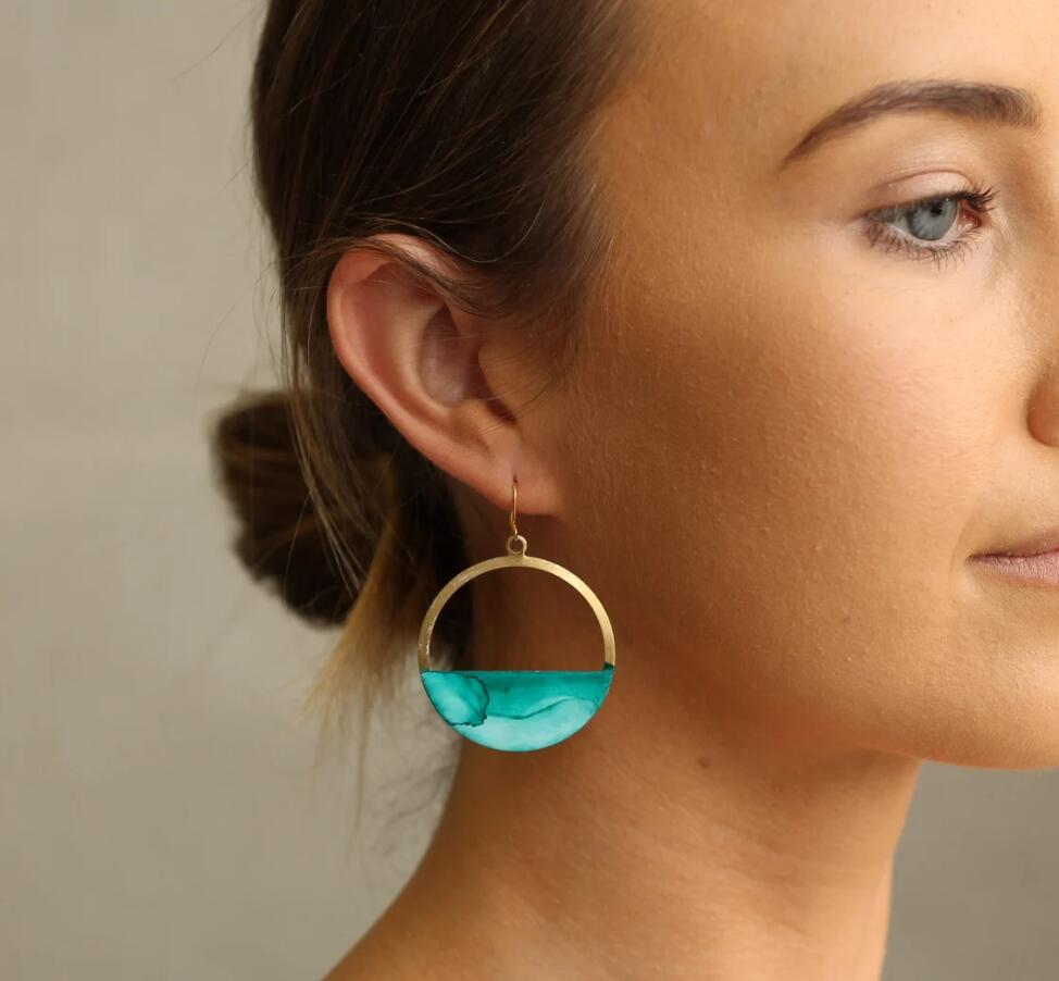 Vintage Handmade Gold Earring