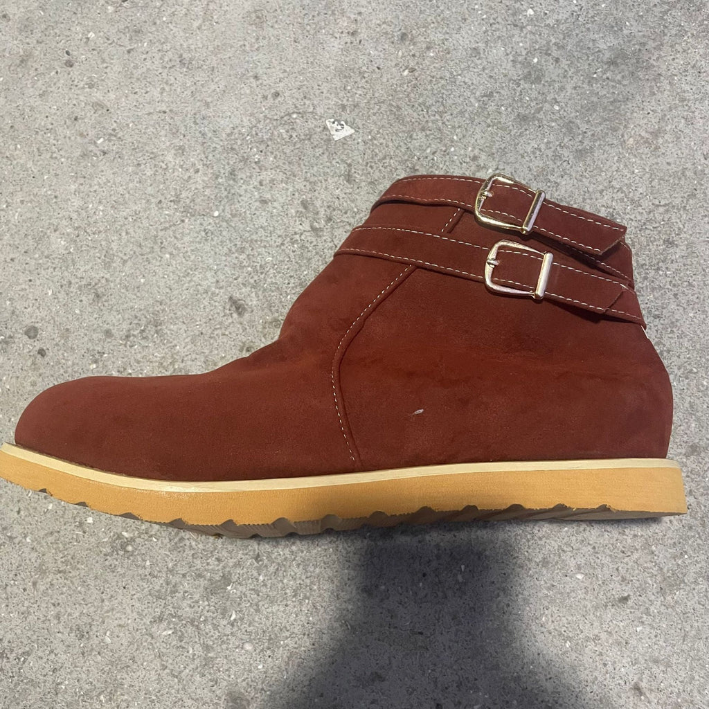 Graceful Orthopedic Boots for Modern Look