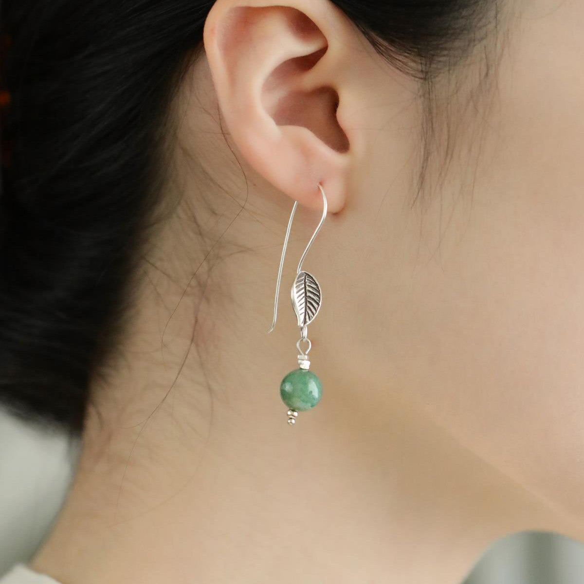 Charming Piece for Any Occasion