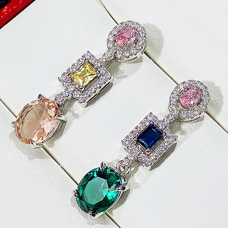 Charming Earring for Any Occasion