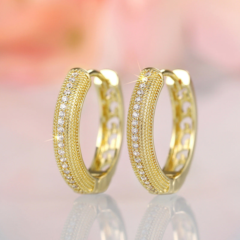Romantic Earring for Special Moments