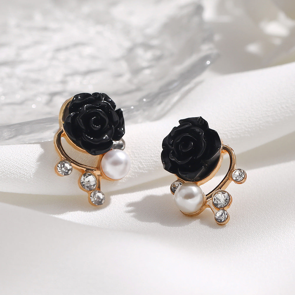 Charming Pearl Earring for Any Occasion