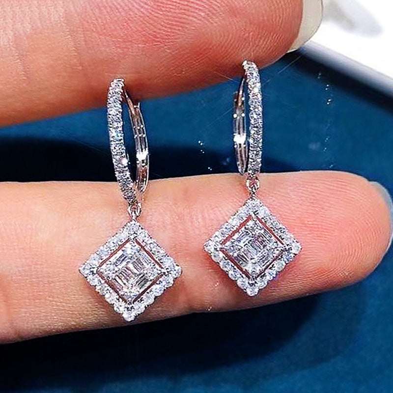 Elegant Earring for Every Occasion