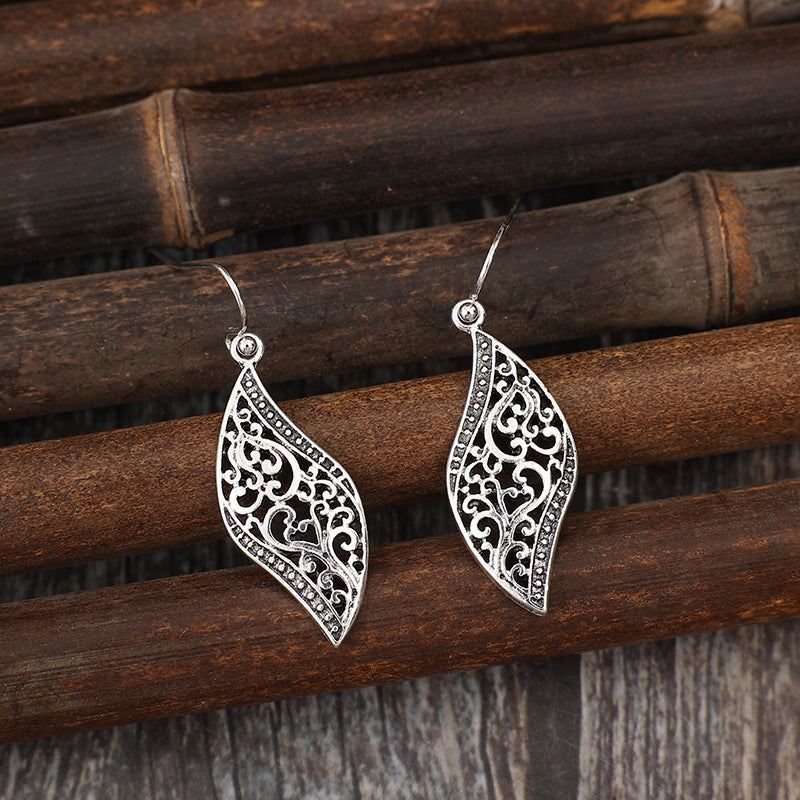 Romantic Earring for Special Moments