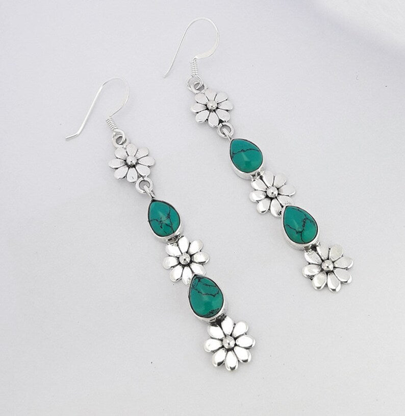 Stunning Earring for Daily Wear