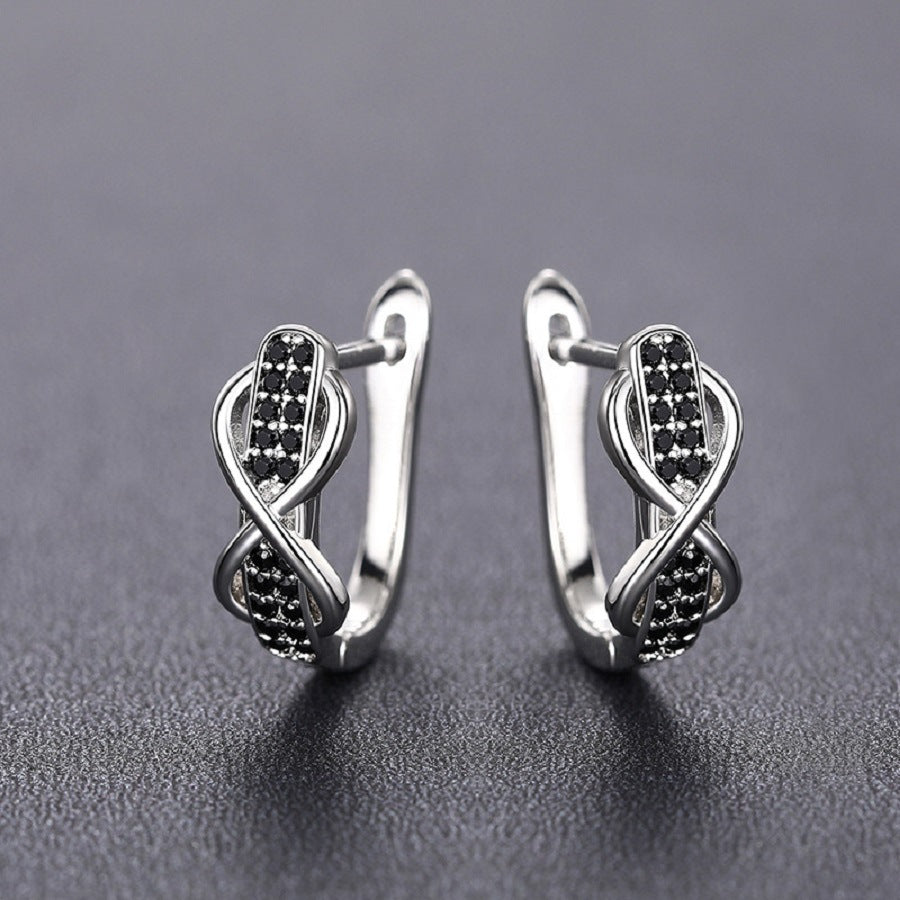 Charming Earring for Any Occasion