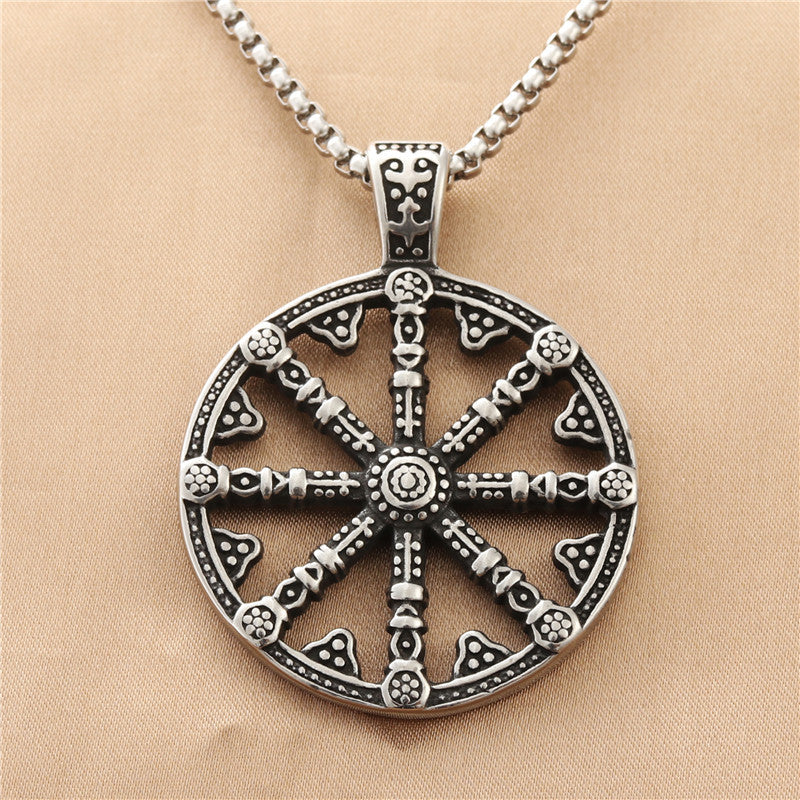 Classic Pendant with Timeless Appeal