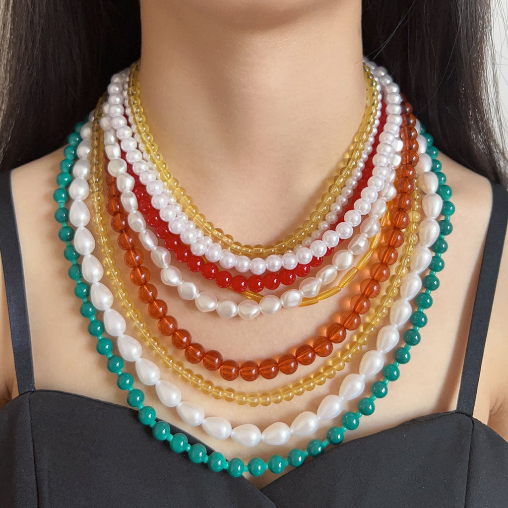Classic Pearl Necklace with Timeless Appeal