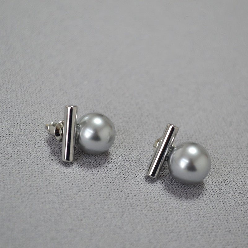 Romantic Silver Earring for Special Moments