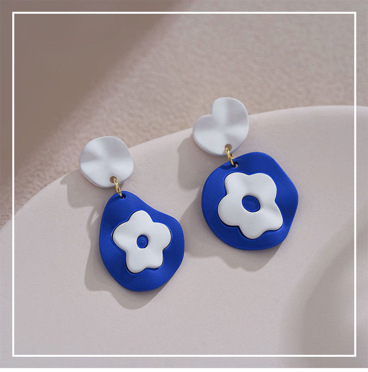 Beautiful Earring with Unique Style