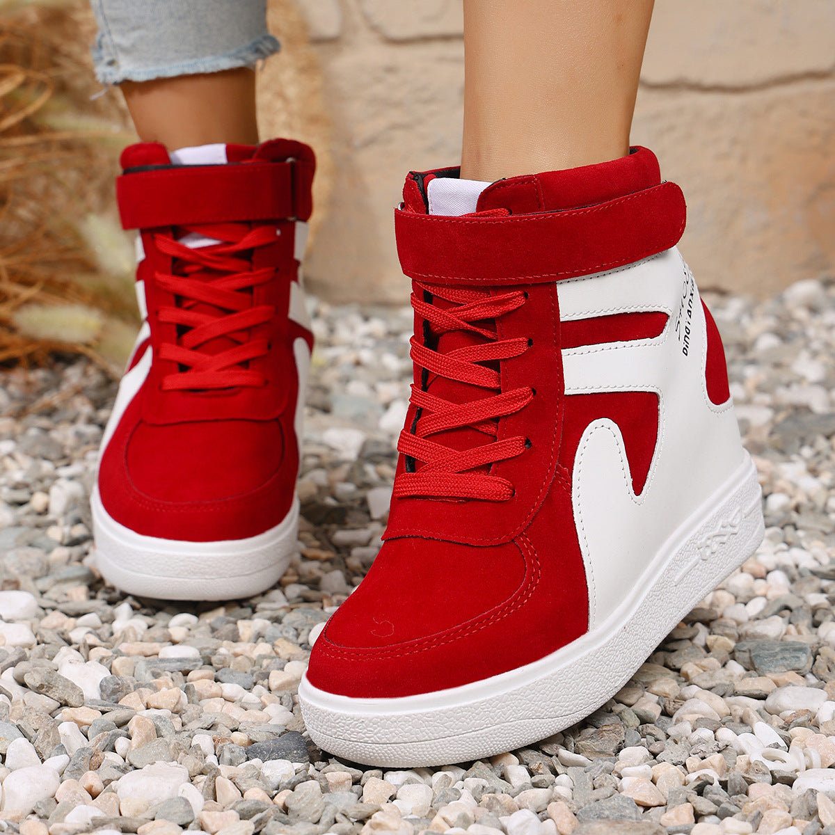 Graceful Orthopedic Sneakers for Modern Look