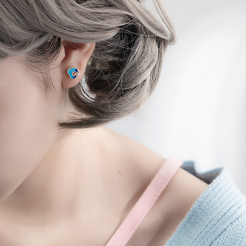 Charming Earring for Any Occasion