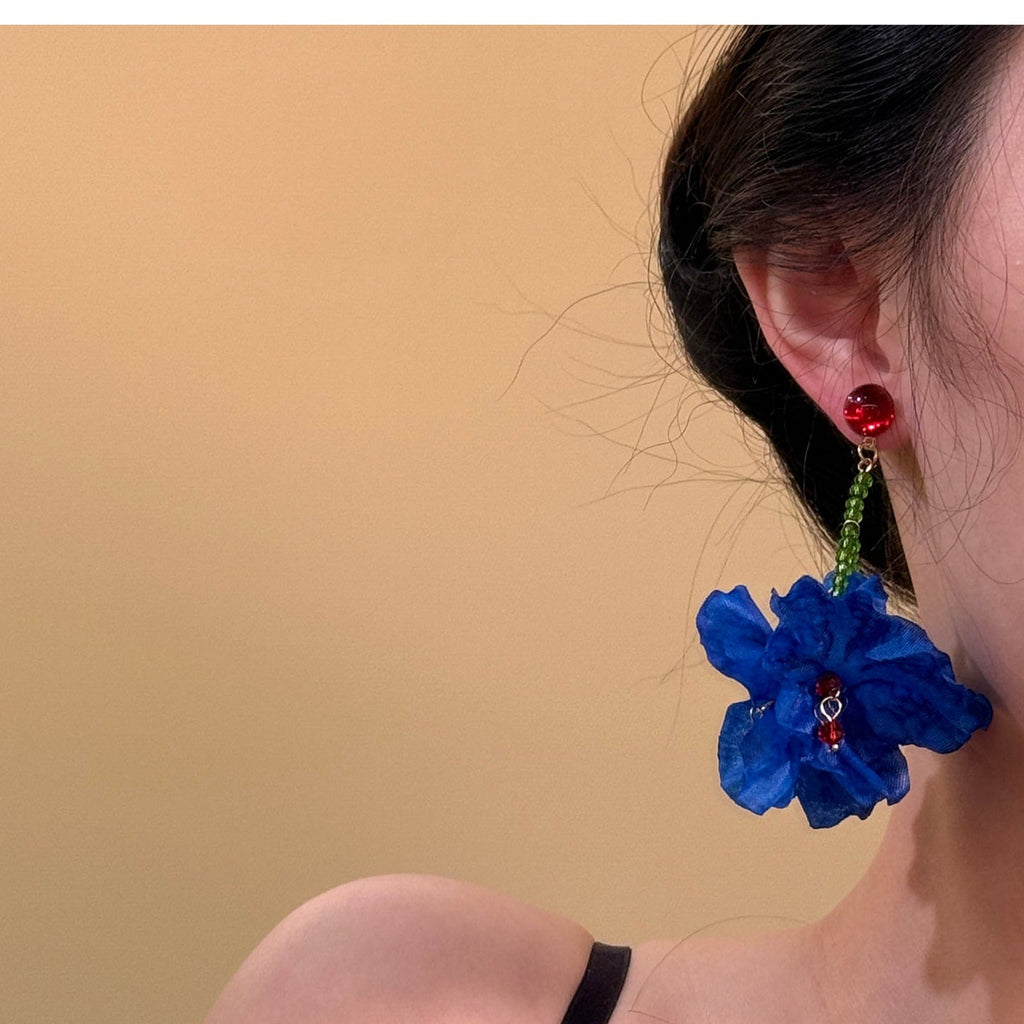 Elegant Earring for Every Occasion
