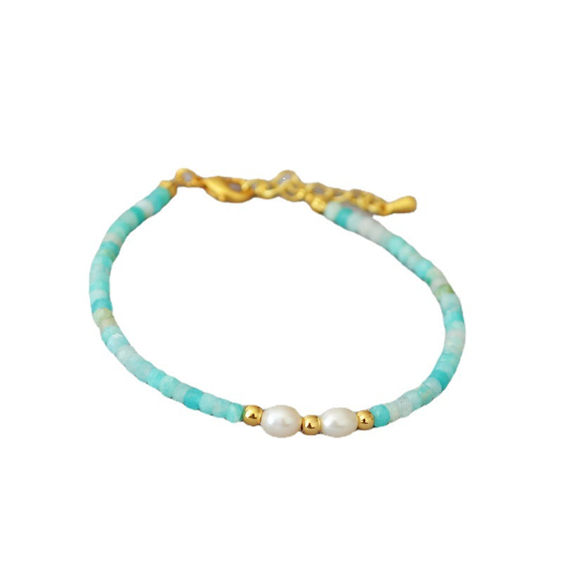 Classic Pearl Bracelet with Timeless Appeal